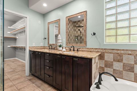 Tiny photo for 12413 Fairfax Ridge PL, Austin, TX 78738 (MLS # 4294773)