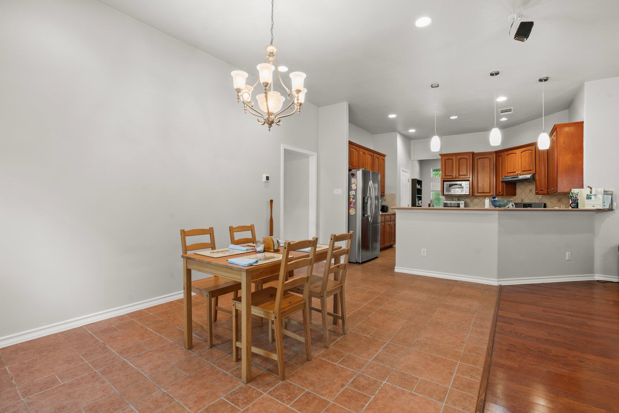 230 Hoffman RD