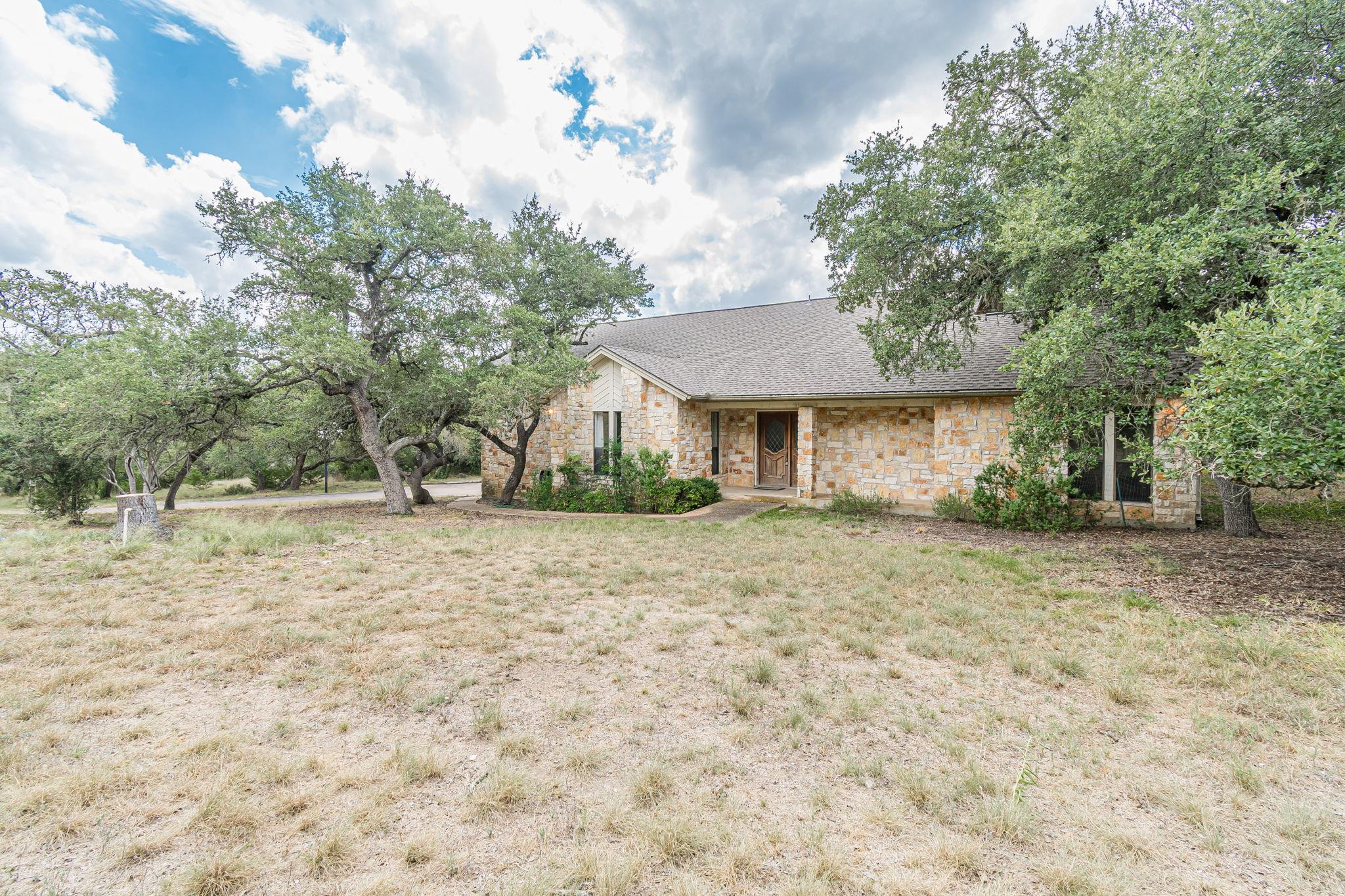 1047 Windmill RD