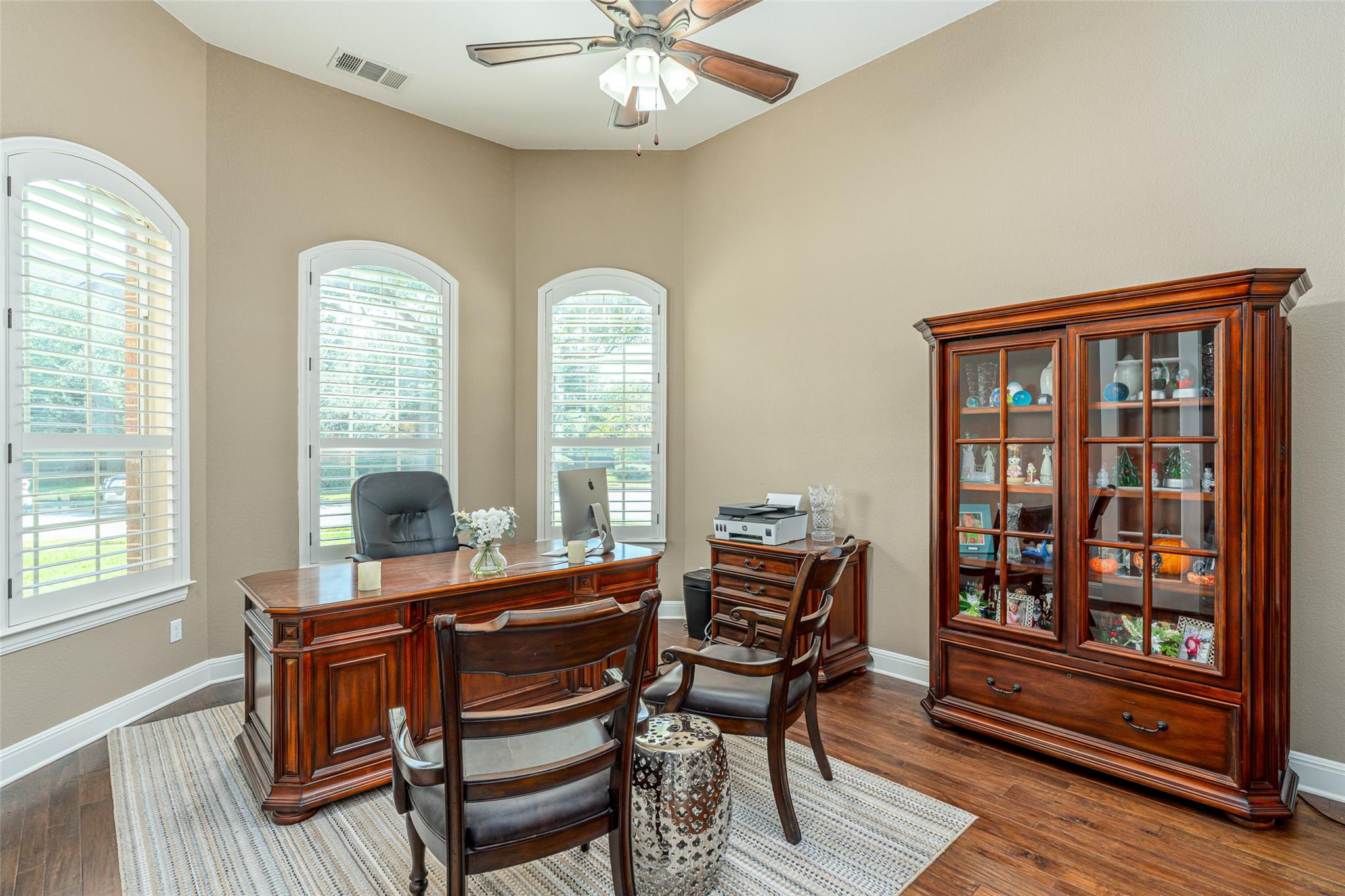 401 Bluff Point BND