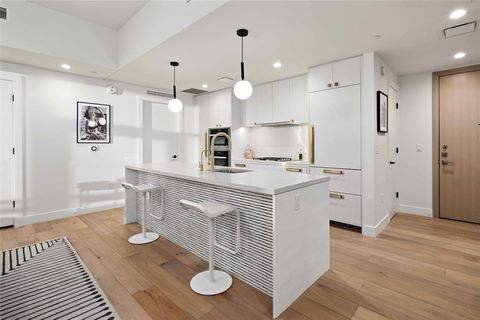 Tiny photo for 70 Rainey ST #1506, Austin, TX 78701 (MLS # 2802024)