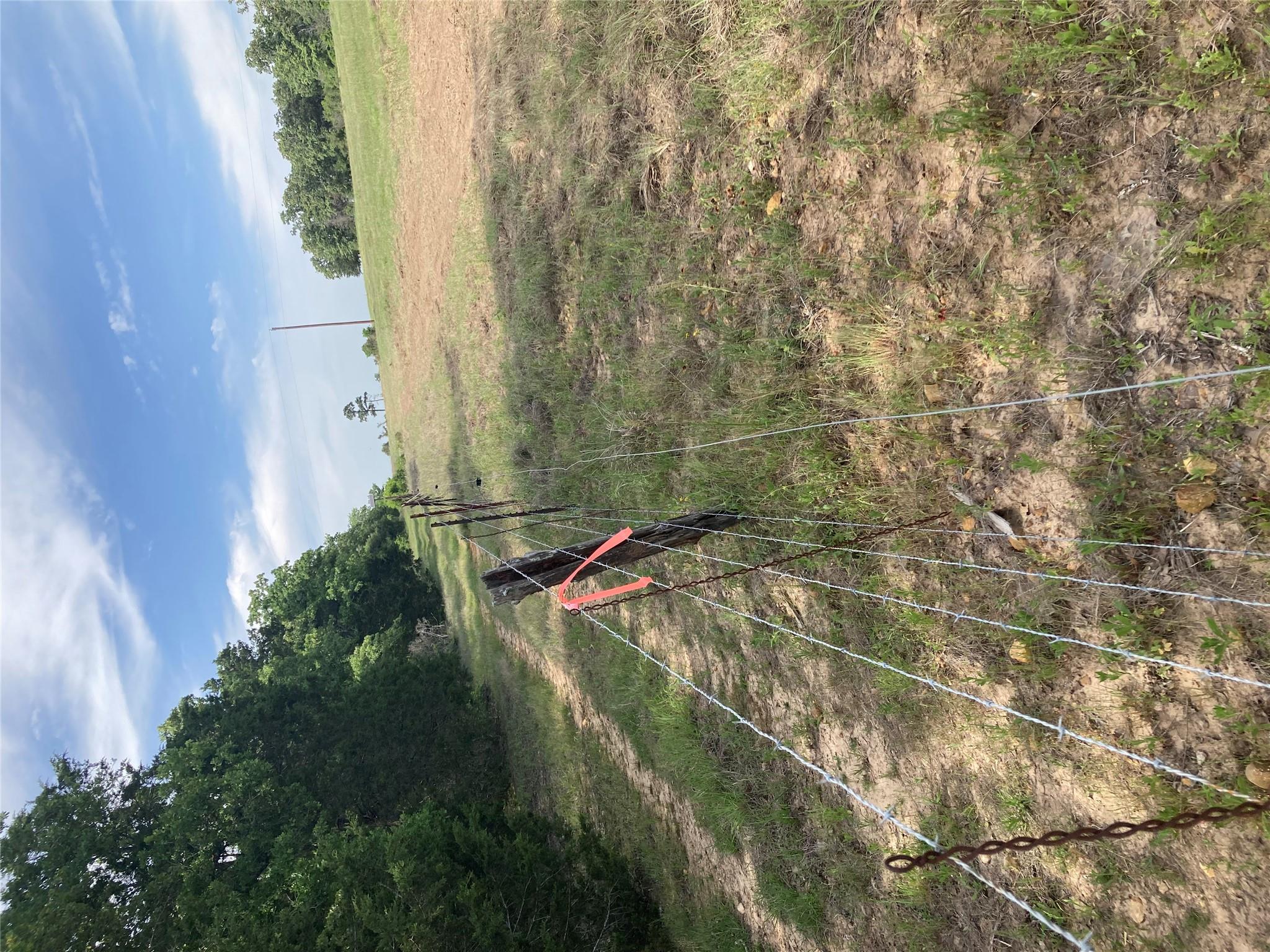 1078 Old Pin Oak RD Tract 1