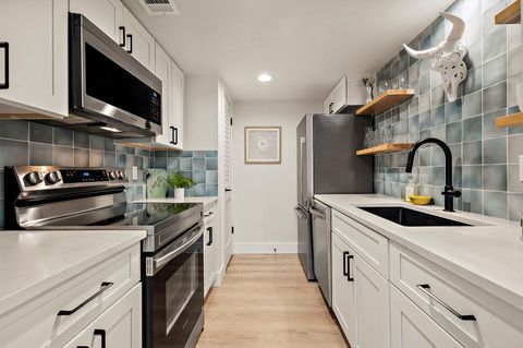 Tiny photo for 1206 Hollow Creek DR #3, Austin, TX 78704 (MLS # 1665927)