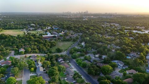 Tiny photo for 6113 Reicher DR, Austin, TX 78723 (MLS # 5235830)