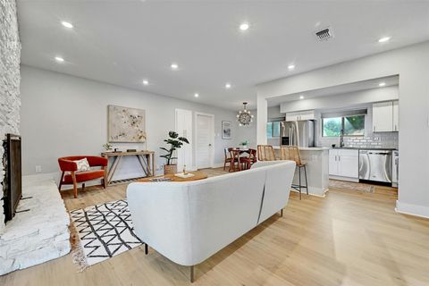 Tiny photo for 6113 Reicher DR, Austin, TX 78723 (MLS # 5235830)