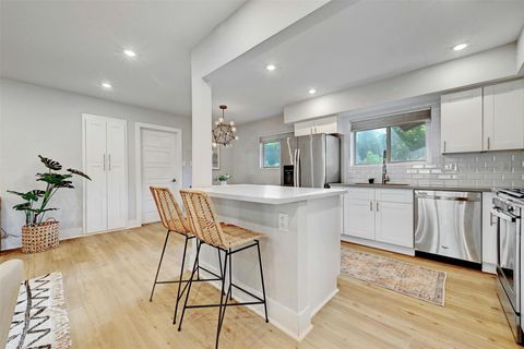 Tiny photo for 6113 Reicher DR, Austin, TX 78723 (MLS # 5235830)