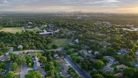 Tiny photo for 6113 Reicher DR, Austin, TX 78723 (MLS # 5235830)