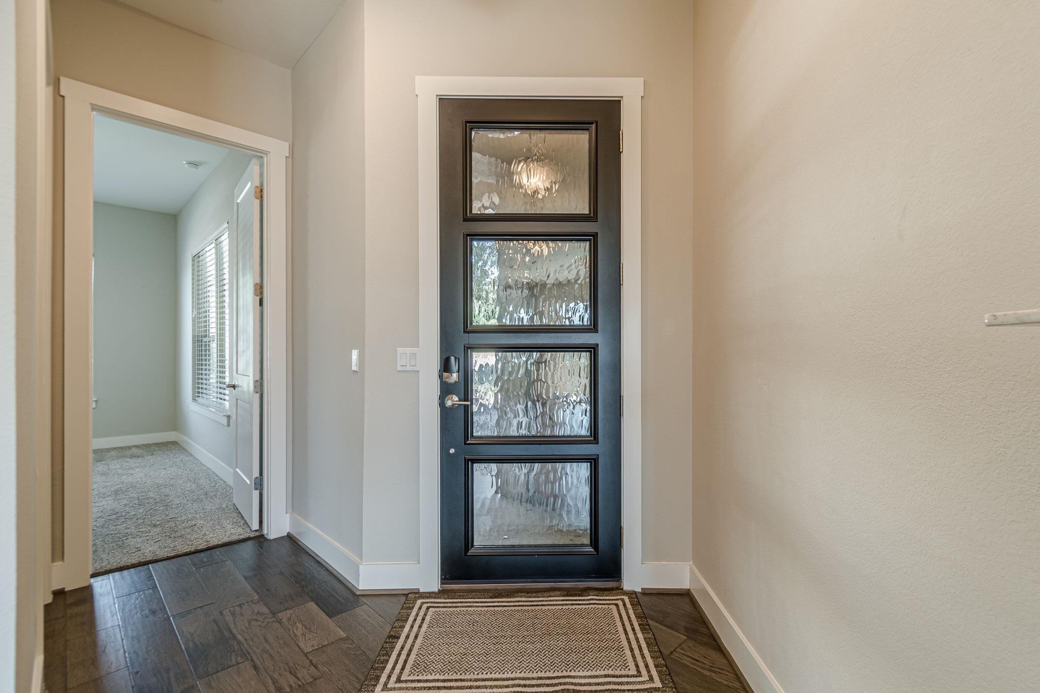 220 Jumping Laurel ST