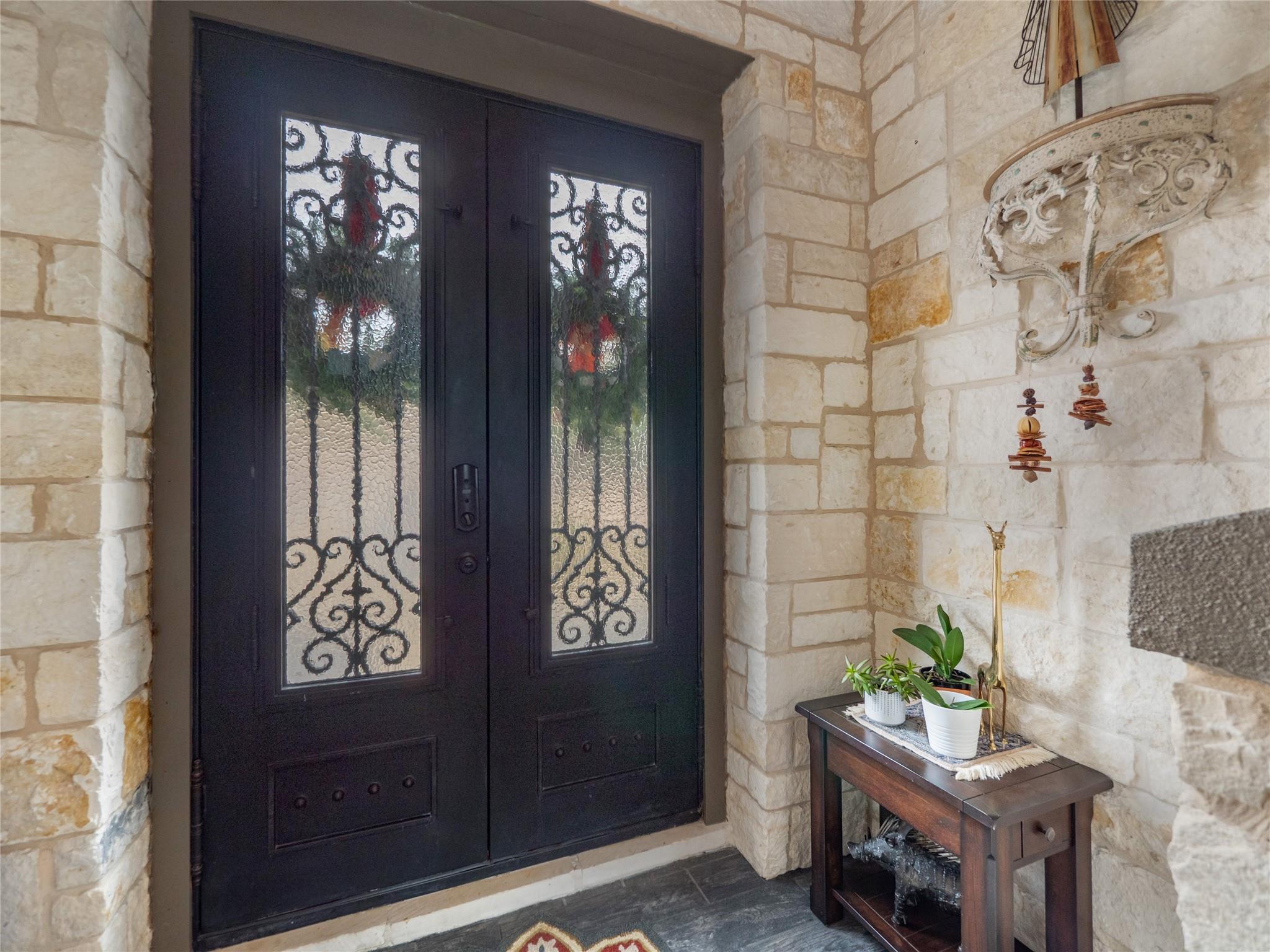 504 Cedar Mountain DR