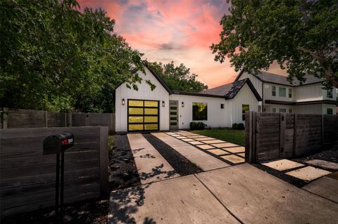 709 W St Elmo RD 2 Austin TX 78745