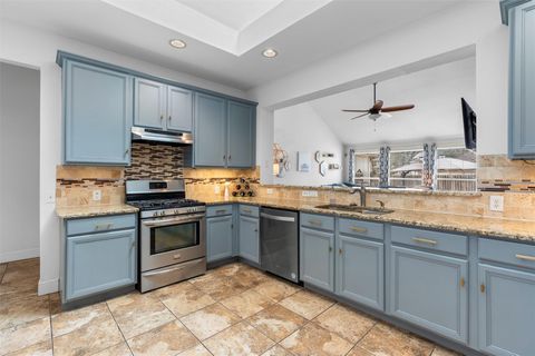 813 Indian Run DR Pflugerville TX 78660