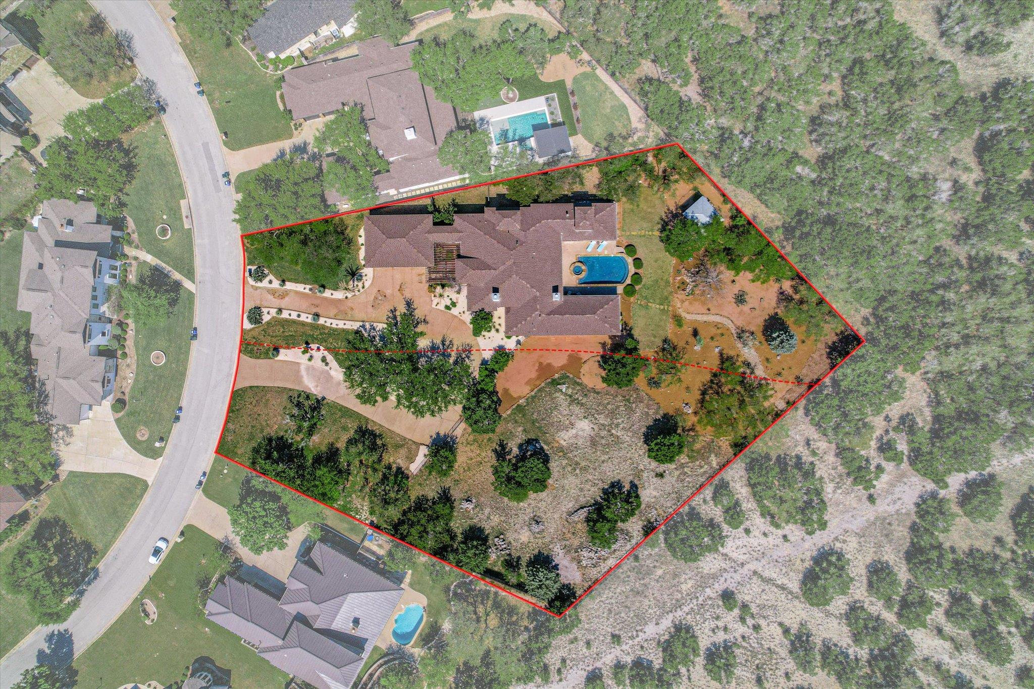 15086 Barrie DR
