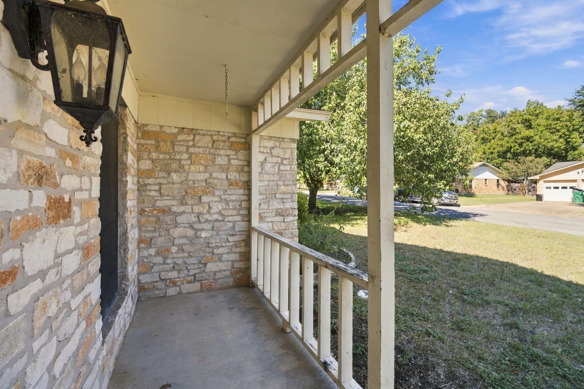 2105 Mildred DR