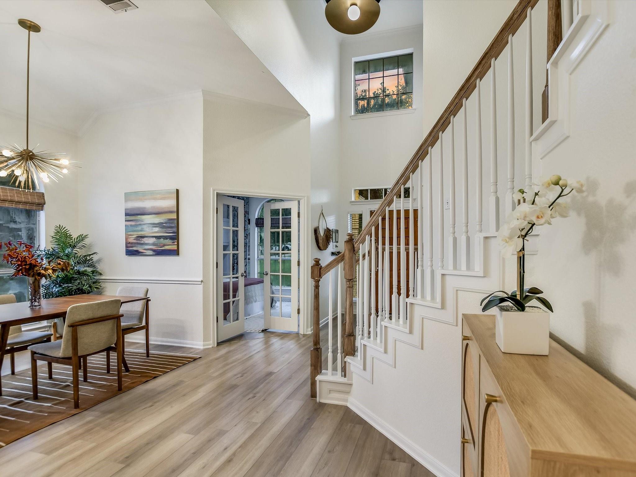 Austin, Texas 78727, United States, 3 Bedrooms Bedrooms, ,3 BathroomsBathrooms,Residential,Pending,48659