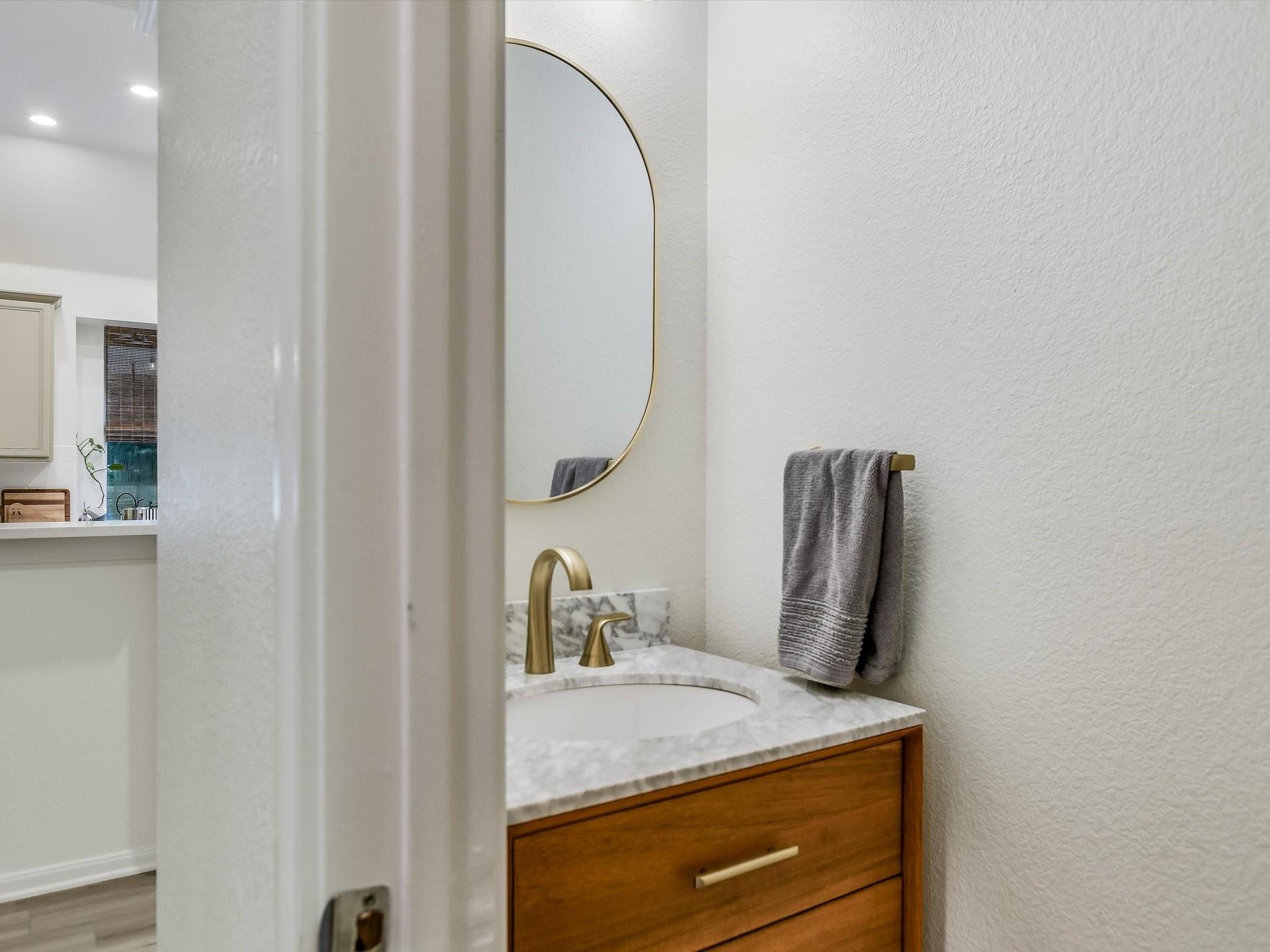 Austin, Texas 78727, United States, 3 Bedrooms Bedrooms, ,3 BathroomsBathrooms,Residential,Pending,48659