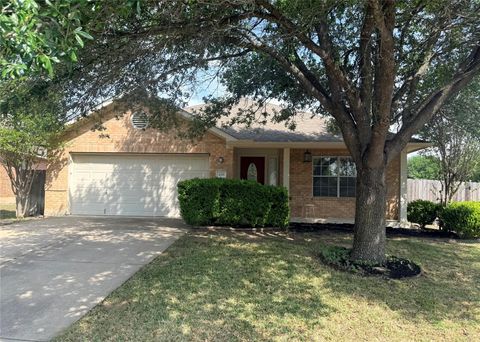 Photo of 428 River Crossing TRL, Round Rock, TX 78665 (MLS # 1072381)