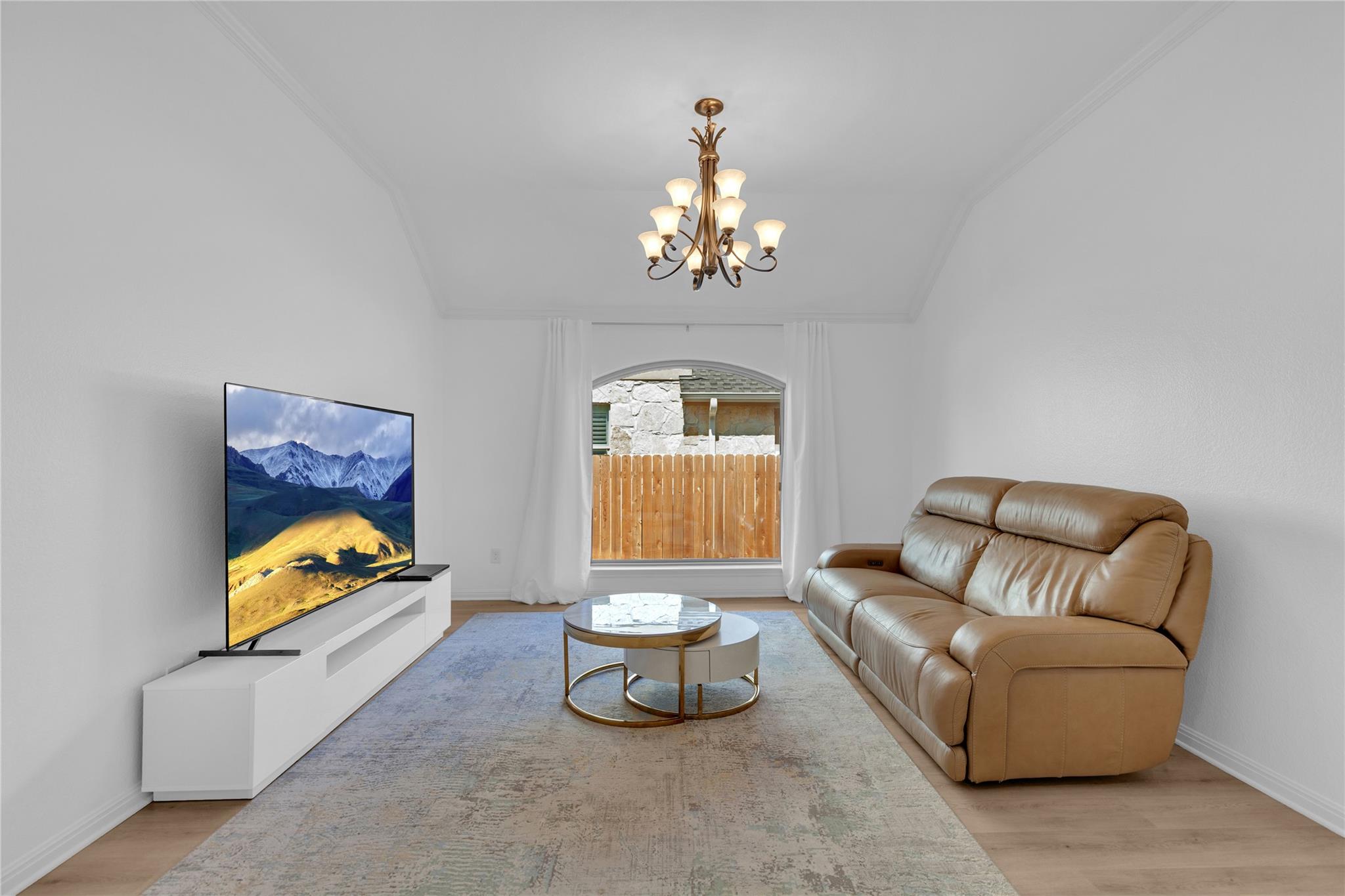 3209 Herradura DR