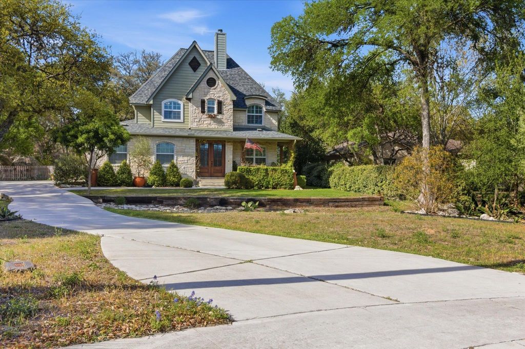 Photo of 108 Quarry Crest CIR, San Marcos, TX 78666 (MLS # 9930855)