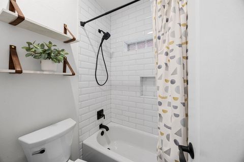 Tiny photo for 10502 Grand Oak DR, Austin, TX 78750 (MLS # 7723263)