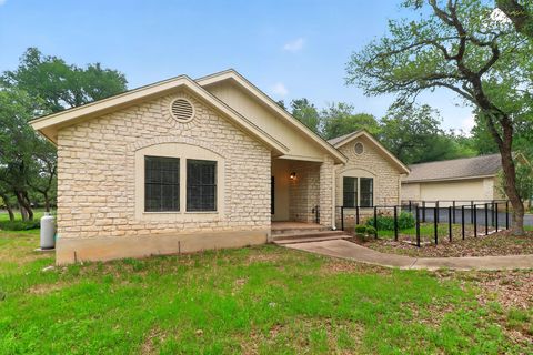 Photo of 128 Mockingbird LN, Georgetown, TX 78633 (MLS # 8973368)