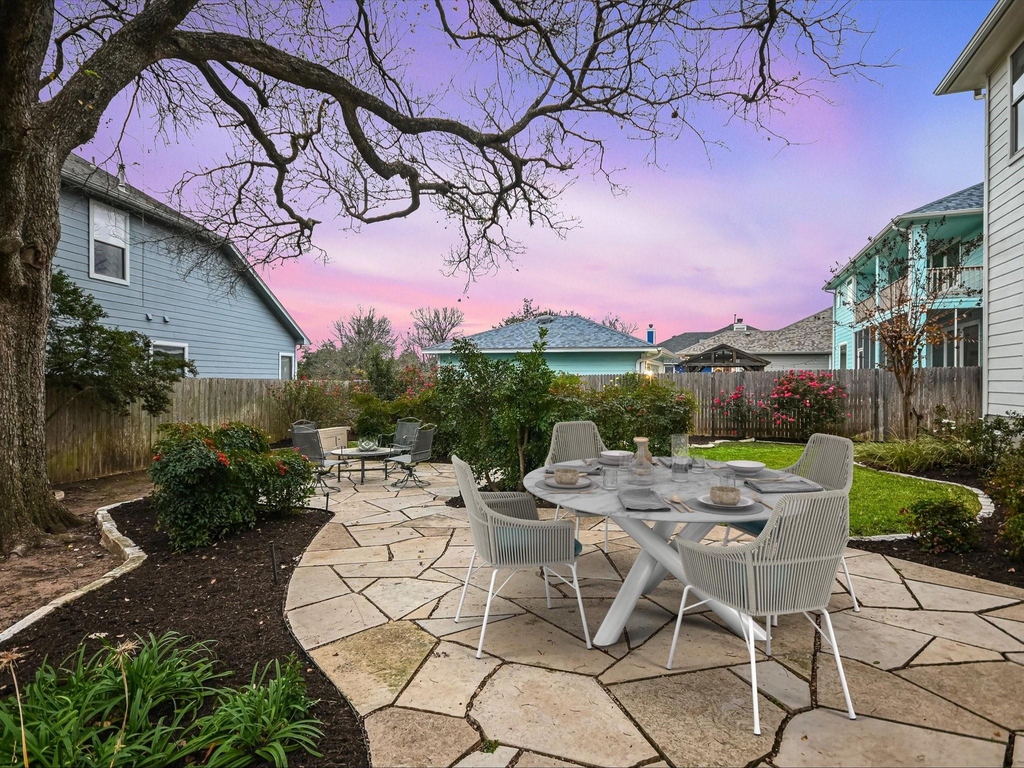 Austin, Texas 78749, United States, 3 Bedrooms Bedrooms, ,3 BathroomsBathrooms,Residential,Pending,19195