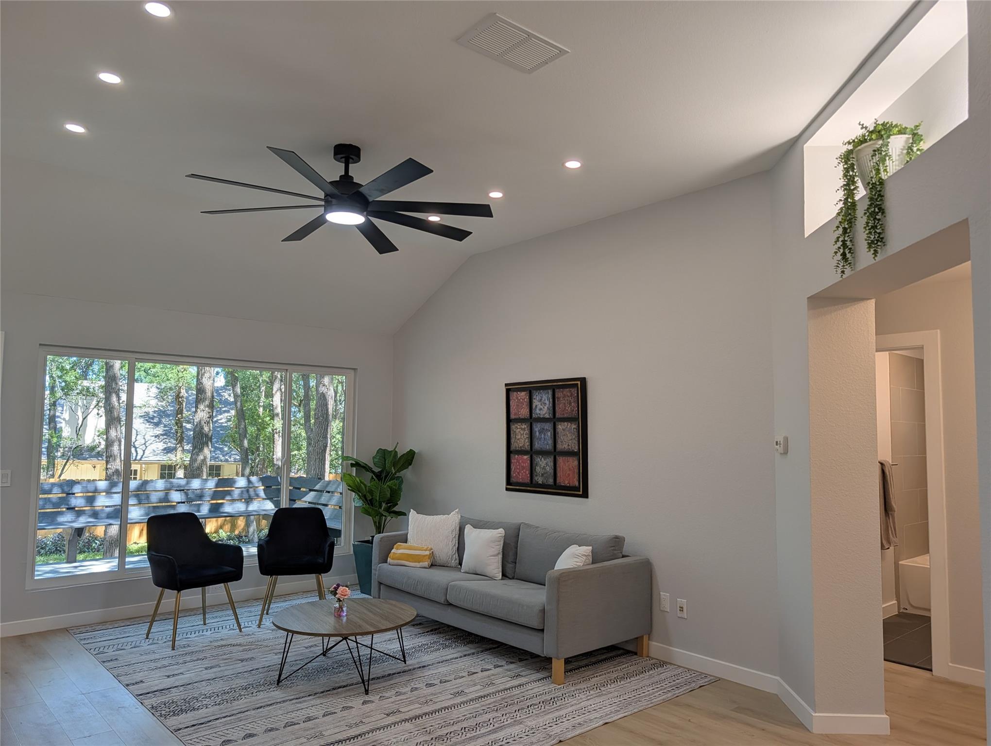 2804 Allison DR