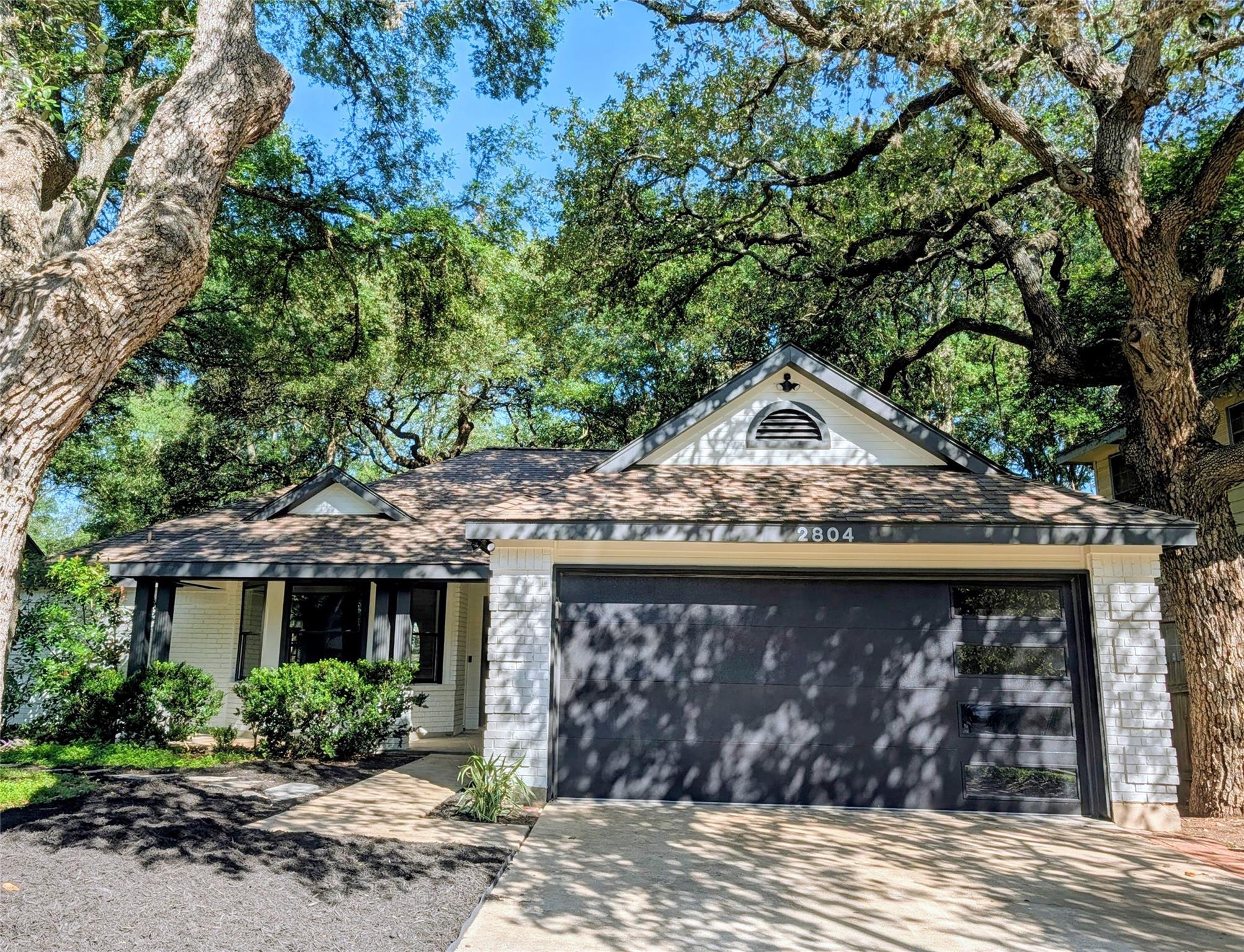 2804 Allison DR