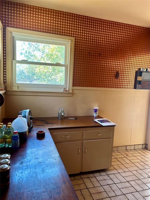 Tiny photo for 4605 Hank Ave, Austin, TX 78745 (MLS # 1258854)