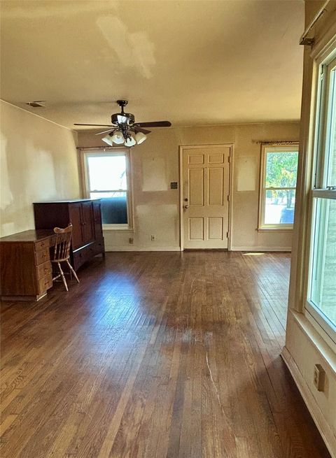 Tiny photo for 4605 Hank Ave, Austin, TX 78745 (MLS # 1258854)