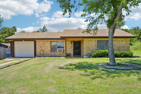 Photo of 101 Brown ST, Elgin, TX 78621 (MLS # 4671606)