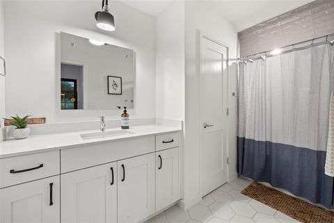 Tiny photo for 308 Rustling Wake CV, Lakeway, TX 78738 (MLS # 6164957)