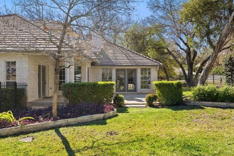 Tiny photo for 1006 Palos Verdes DR, Lakeway, TX 78734 (MLS # 8739808)