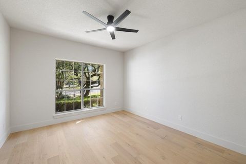 Tiny photo for 1006 Palos Verdes DR, Lakeway, TX 78734 (MLS # 8739808)