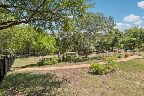 Tiny photo for 6805 Lantern View DR, Jonestown, TX 78645 (MLS # 8879196)