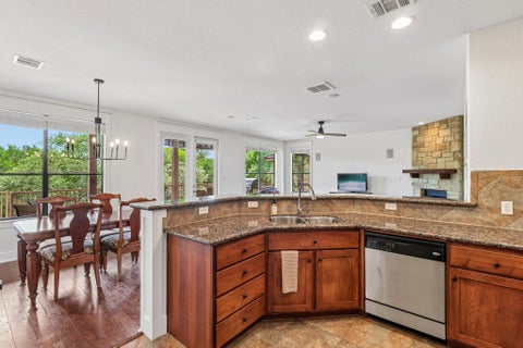 Tiny photo for 6805 Lantern View DR, Jonestown, TX 78645 (MLS # 8879196)