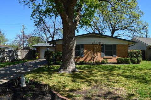 Photo of 2114 Lanier DR, Austin, TX 78757 (MLS # 7572917)