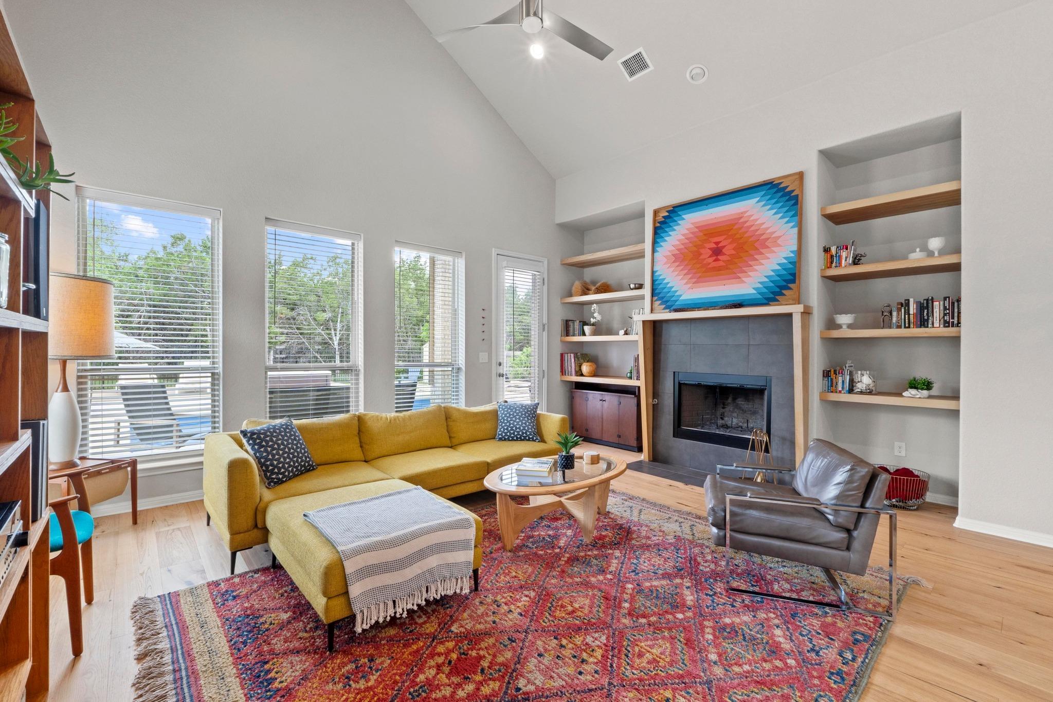 2420 Soprano WAY