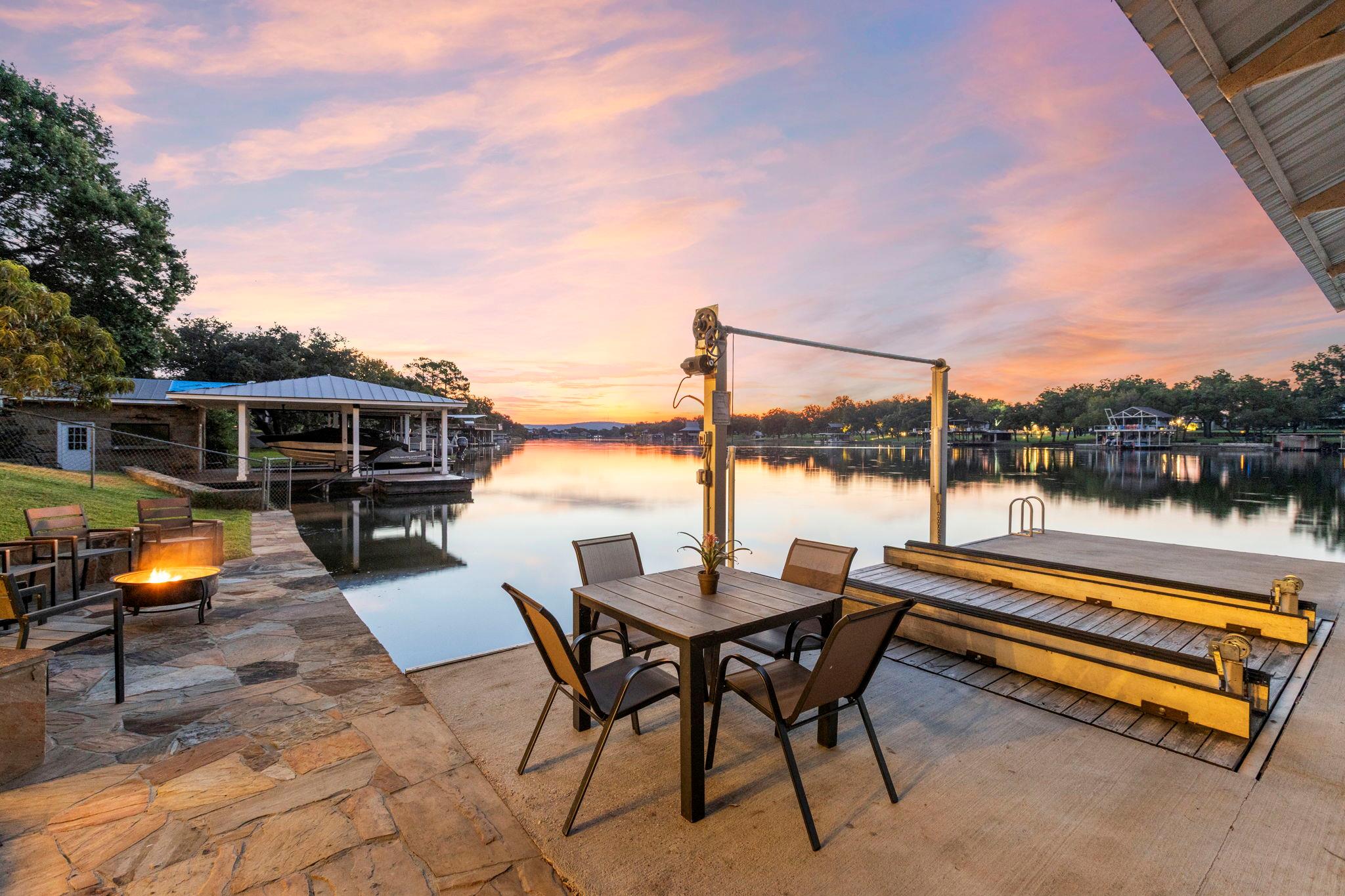 1932 Granite Cove RD