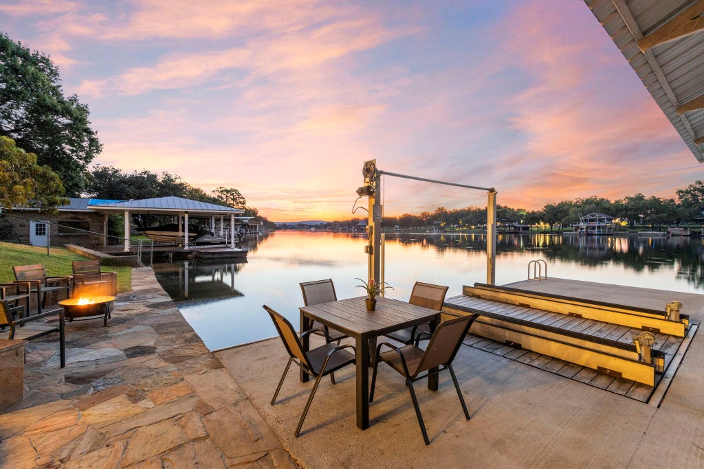 Photo of 1932 Granite Cove RD, Kingsland, TX 78639 (MLS # 5983933)