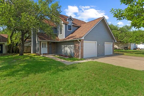 8805 Clearbrook TRL A Austin TX 78729