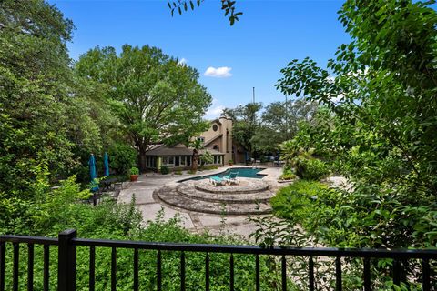 Tiny photo for 7685 Northcross DR #806, Austin, TX 78757 (MLS # 1542640)