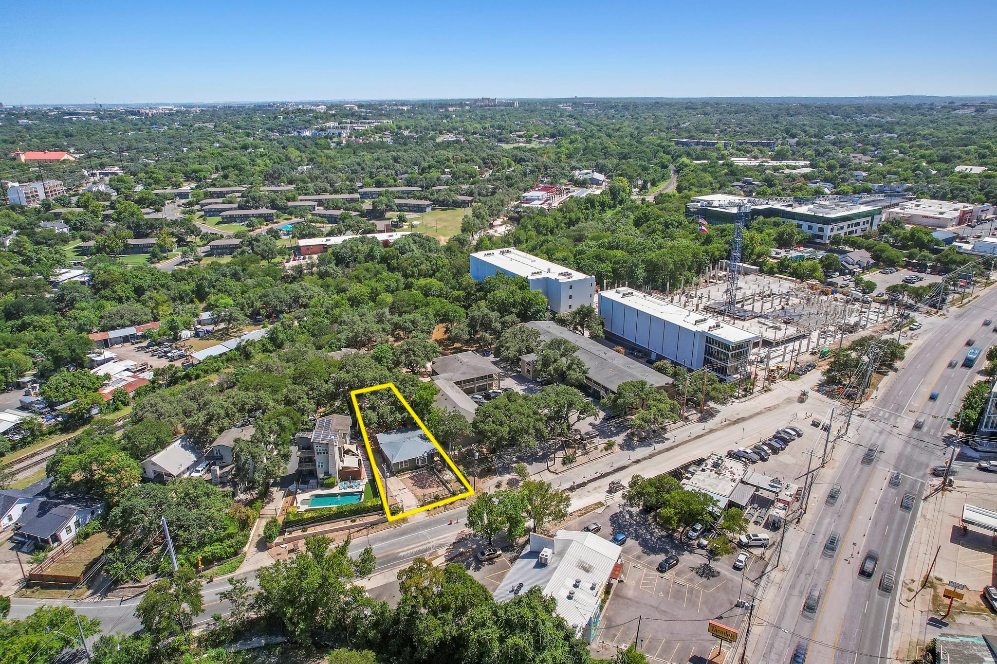 1215 W Mary ST