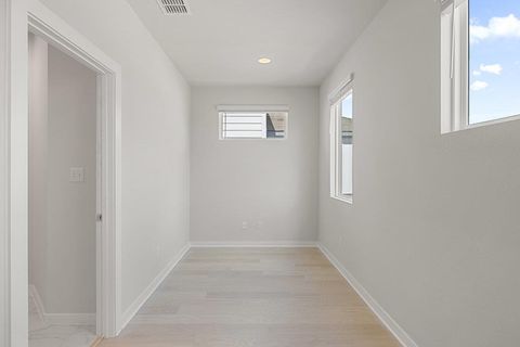 Tiny photo for 17401 Torneo DR, Round Rock, TX 78664 (MLS # 5407791)