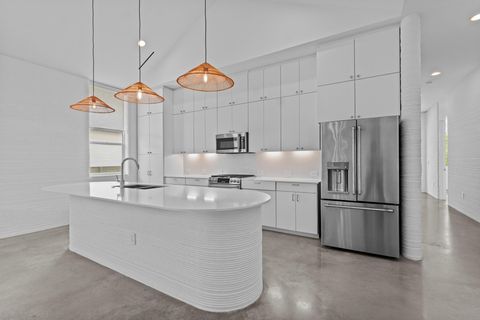113 Rough Creek RD Georgetown TX 78628