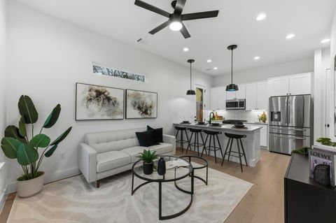 Photo of 1809 Maple Ave #2, Austin, TX 78702 (MLS # 3390607)