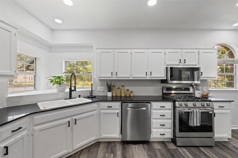 Tiny photo for 10707 Beckwood DR, Austin, TX 78726 (MLS # 6277306)