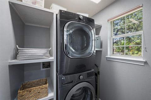 Tiny photo for 10707 Beckwood DR, Austin, TX 78726 (MLS # 6277306)