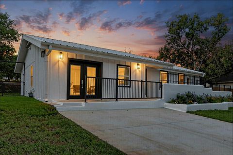 8007 Colony Loop DR Austin TX 78724