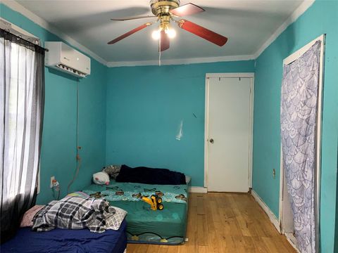 Tiny photo for 4811 SANTA ANNA ST, Austin, TX 78721 (MLS # 6485219)