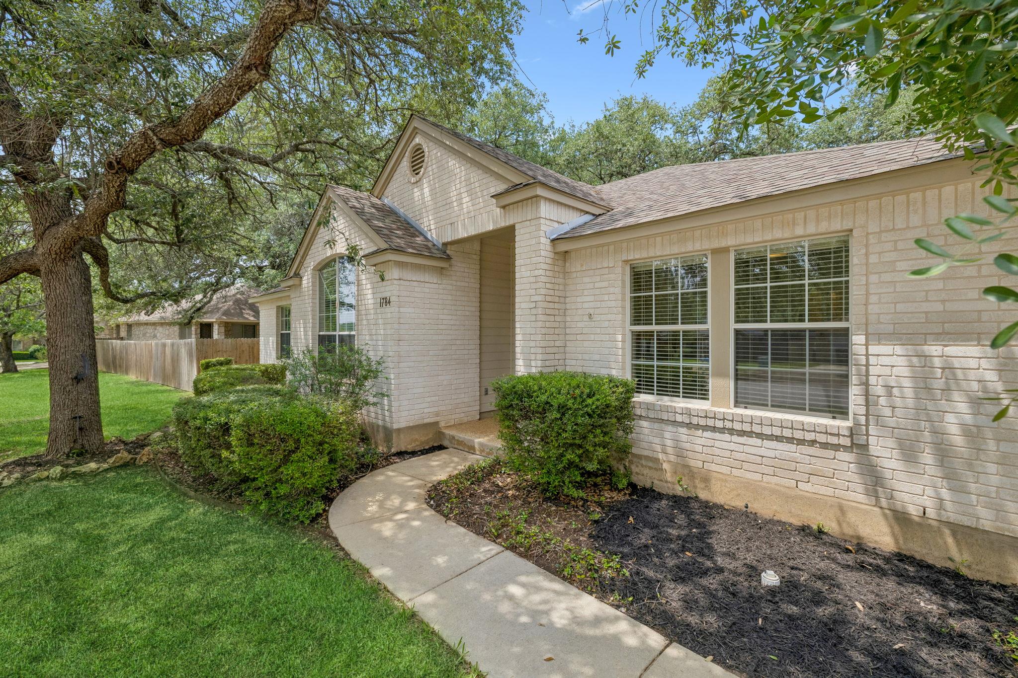 1784 Oak Forest DR